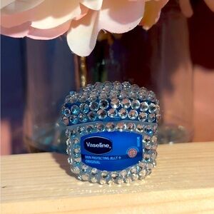 Rhinestone Glam Mini Vaseline Jar – Silver Sparkle Bling Purse essentials